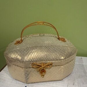 Elegant Gold Women's Handbag